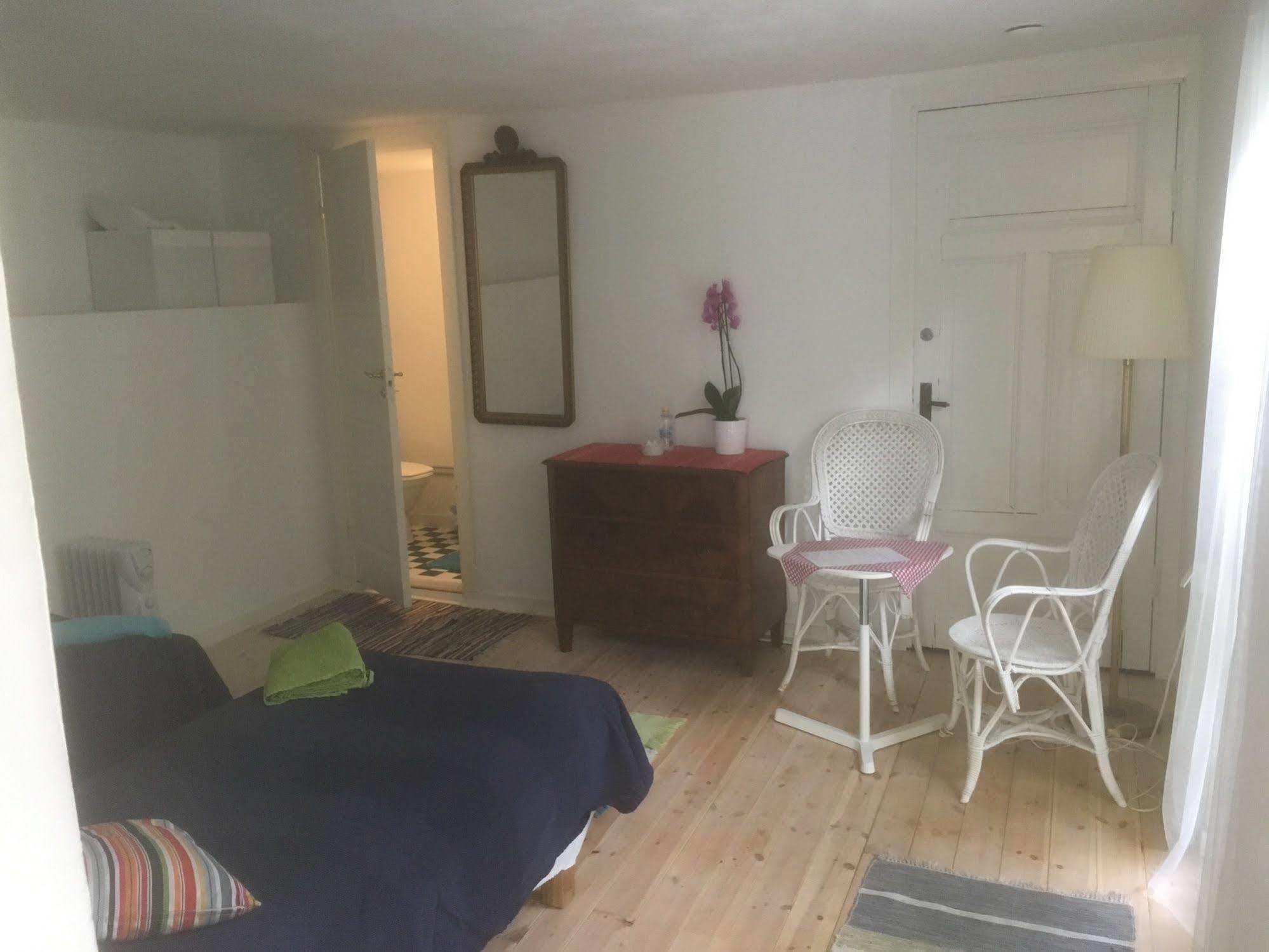 Stockholm B&B Cottage Nacka Εξωτερικό φωτογραφία